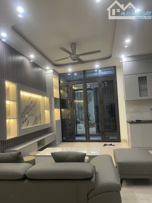 NHÀ MỚI ĐẸP PHỐ NGỌC TRỤC-ĐẠI MỖ_PHÂN LÔ_VUÔNG_NGÕ NÔNG GẦN OTO_5T_MT RỘNG 5,1M_33M3_7 TỶ - 5