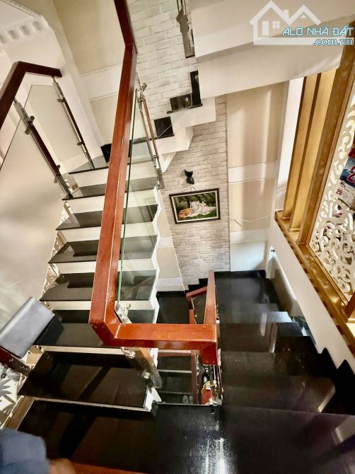 Nhà HXH Lê Trọng Tấn_ Bình Tân. DT 56m2 (4m x 14m). 5 tầng có sân thượng.  Giá 7.4 tỷ. - 5