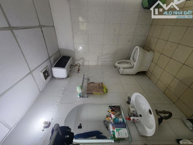 Chung cư Ba Hàng, 282 lĩnh nam, 104m2, 3Pn, tầng thấp,nhỉnh 5 tỷ - 5