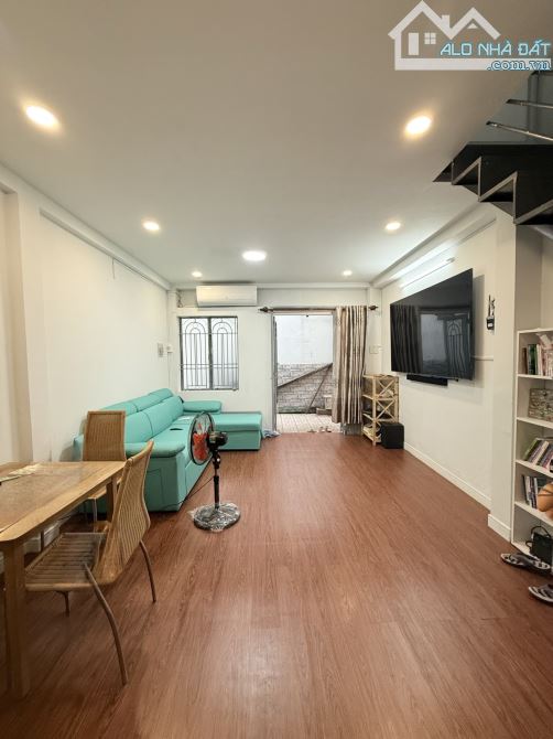Bán nhà đẹp Quận 1 dưới 7 tỷ, đường Yersin, gần chợ Bến Thành - 5