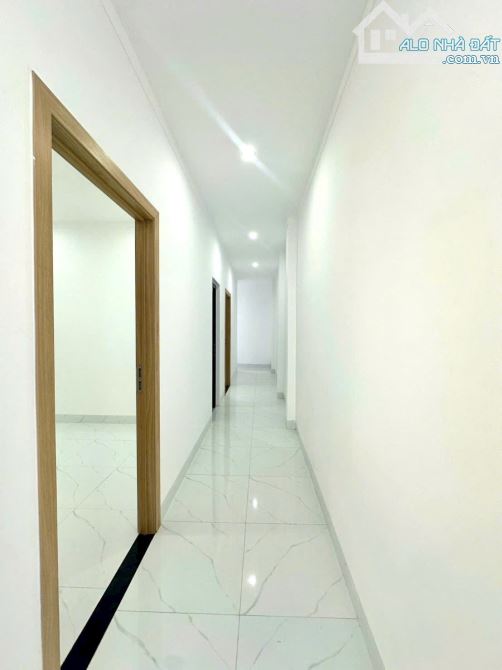 BÁN NHÀ CỰC ĐẸP NGAY ĐƯỜNG ĐỒNG KHỞI - SỔ HỒNG RIÊNG THỔ CƯ- 500TR NHẬN NHÀ - 5