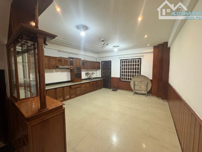 NHÀ MẶT TIỀN HÀ HUY GIÁP – 81M² – 3 TẦNG – 4 PHÒNG NGỦ – GIÁ 9.8 TỶ - 5