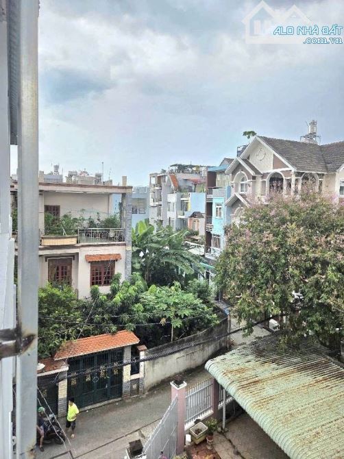 Nhà bán: đường Nguyễn Sơn. Q Tân Phú, DTSD 91m2. 4 tầng. Giá 12,6 tỷ - 5