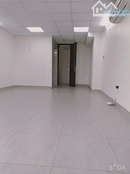 PHẠM VĂN ĐỒNG BẮC TỪ LIÊM NHÀ MẶT PHỐ 50M 6 TẦNG 27.5 TỶ THÁNG MÁY KINH DOANH VĨA HÈ Ô TÔ - 5