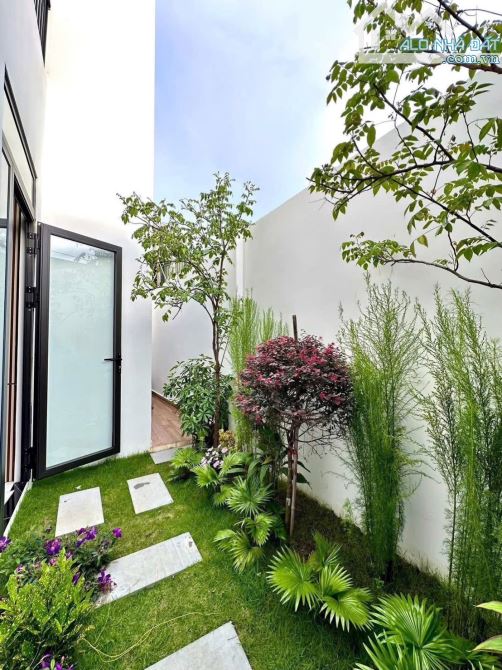 Nhà Đẹp Cách Ngã Sáu Hơn 1Km - View Cực Chill - Nhà Mới Cạnh Đại Lộ Đông Tây | Full N.Thất - 5