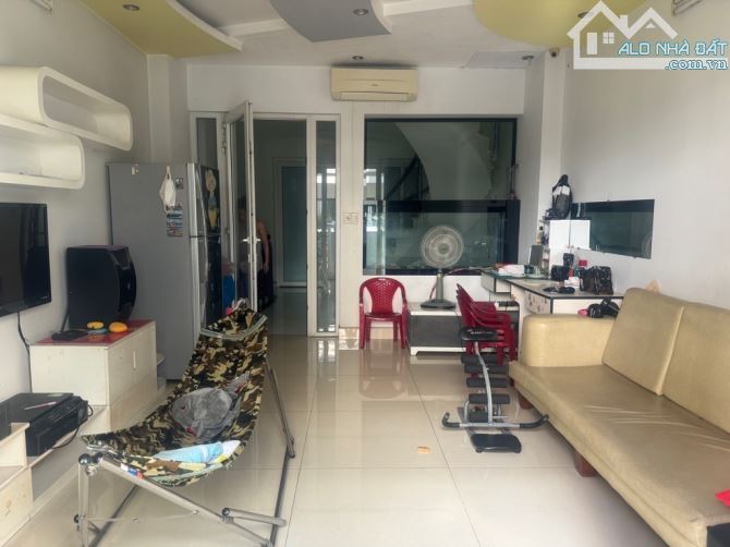HÊM XE HƠI THÔNG NGUYỄN THIỆN THUẬT Q3 74M2 5 TẦNG SÂN THƯỢNG - 5