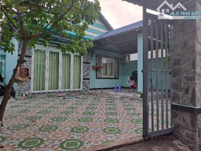 NGAY CẦU ÔNG THÌN QUY ĐỨC BÌNH CHÁNH 190M2 NGANG10 DÀI 20M NHỈNH 4 TỶ - 5