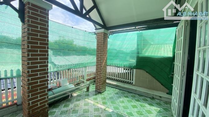 BÁN NHÀ MẶT TIỀN ĐƯỜNG 12M – CÓ VỈA HÈ CỰC ĐẸP - ( DT,130m² 5x22) VUÔNG ĐẸP - 5