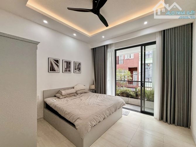 NHÀ ĐẸP NGUYỄN DUY TRINH CHƯA QUA VÒNG XOAY PHÚ HỮU, QUẬN 9 - 54M² – 3 TẦNG - 6