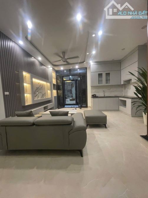 NHÀ MỚI ĐẸP PHỐ NGỌC TRỤC-ĐẠI MỖ_PHÂN LÔ_VUÔNG_NGÕ NÔNG GẦN OTO_5T_MT RỘNG 5,1M_33M3_7 TỶ - 6