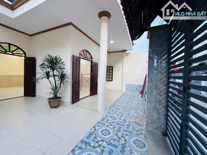 Bán nhà bịt thự mi ni p dĩ an dt 150m Vũng thiện - 6