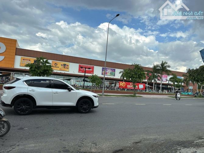 Bán đất xây nhà cao tầng 112m2 HXH Dương Quảng Hàm ngang 4m sát Bình Thạnh nhỉnh 11 tỷ - 6