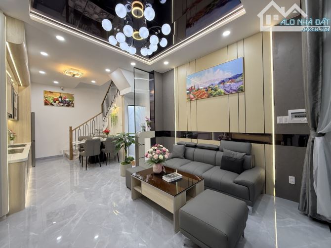 Bán gấp nhà 4 lầu Hẽm Ô Tô. Phan Huy Ích, P.15, Tân Bình 7.38 tỷ. TL - 6
