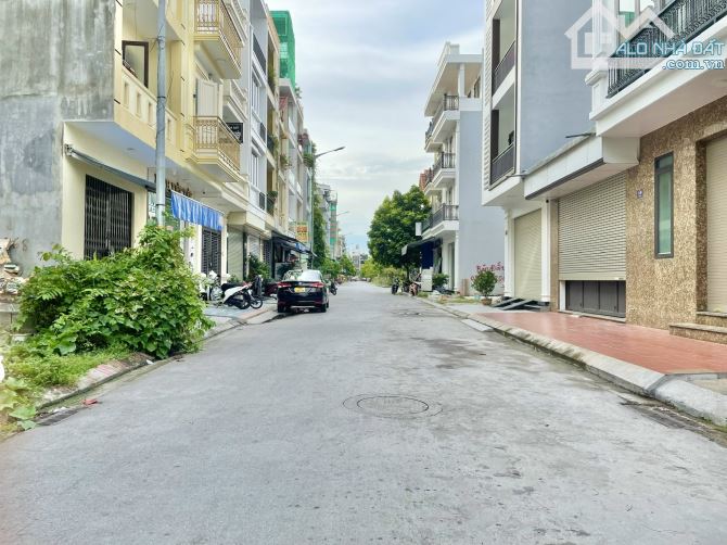Bán lô đất kích thước đẹp 50m2 mặt tiền 5m đường 11m trong khu phân lô Hồng Bàng - 6