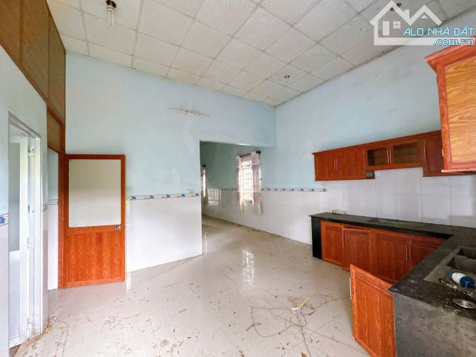 Bán nhà vườn 445m2  Ngay truờng học Trần Quốc Toản KCN Giang Điền Trảng Bom - Giá chỉ 2tỉ8 - 6