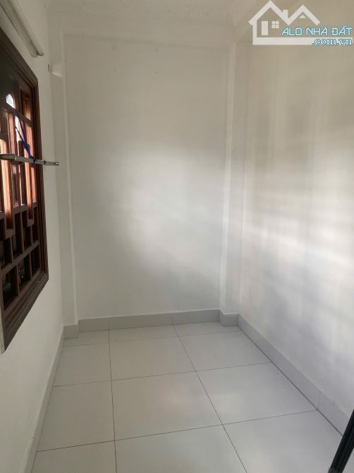 Bán nhà (4x15m) Bình Thạnh sát trường ĐH Văn Lang - Đặng Thuỳ Trâm, 4tầng 5PN. Gía 10 tỷ - 6