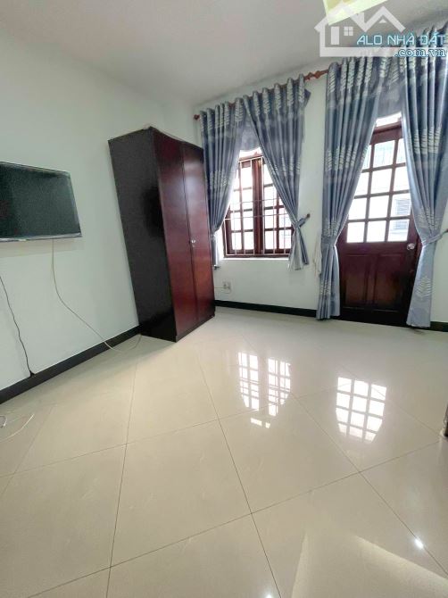 Nhà mặt tiền 10m Đường Số 57A – 200m² – 3 tầng VIP – nội thất gần 1 tỷ – chỉ 22.8 tỷ - 6