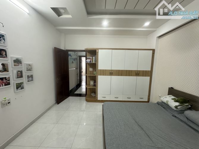 NHÀ 5 TẦNG GÒ VẤP - ĐƯỜNG PHAN HUY ÍCH - Ô TÔ NGỦ TRONG NHÀ - DT 75M - GIÁ 8.9 TỶ - 6