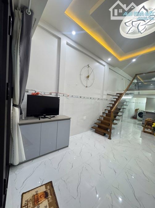 Đà Lạt - Căn Hộ Mặt tiền - 35mv - 1,68 tỷ - 6