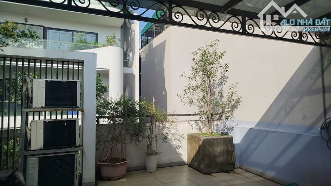 BÁN BIỆT THỰ PHỐ HỒNG TIẾN LONG BIÊN 31 TỶ 121m 3 TẦNG  Ô TÔ KINH DOANH GẦN HC HỒNG TIẾN - 7