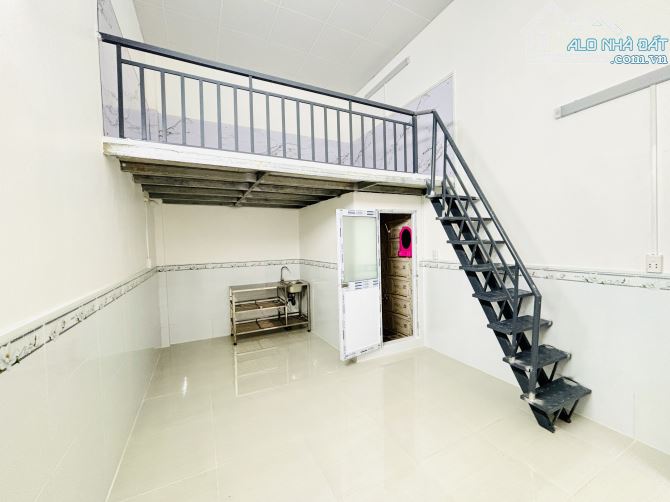 Bán Dãy Trọ Q12 - 180M2(7 X 26m )- 2Tầng- Đường Xe tải - Chỉ 10T ( xíu). - 7