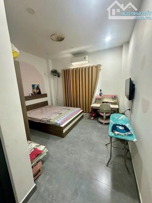 BÁN NHÀ TRỊNH ĐÌNH TRỌNG- TÂN PHÚ – CÓ THANG MÁY – HẺM XE HƠI 8M- 88,m2 nở hậu- 12.5 TỶ - 7
