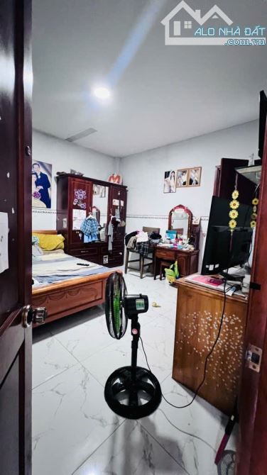 Bán nhà HXH Nguyễn Thị Tú 150 m2, 2 tầng, Bình Tân - 7