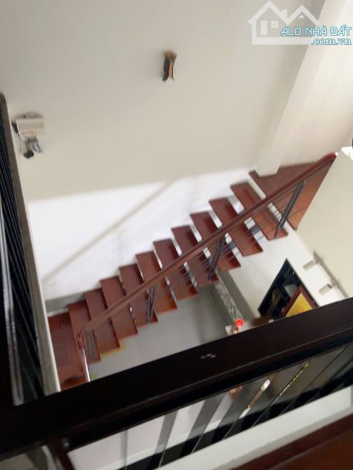 Nhà vườn 100m2 kiẹt oto Hoàng Diệu sạch đẹp chỉ nhỉnh 5tỷ - 7