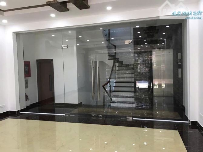 TOÀ NHÀ HƠN 600M2 THANG MÁY 1 HẦM 5 LẦU VỊ TRÍ ĐẮC ĐỊA PHẠM HUY THÔNG - 7