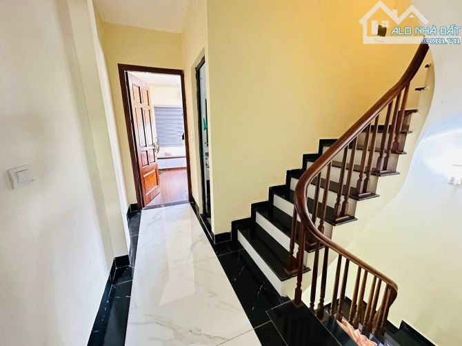 🔥HOA HẬU PHỐ THỊNH LIỆT. HOÀNG MAI. VỊ TRÍ SIÊU TIỆN ÍCH. 41M2. 5 TẦNG. 💰8,4 TỶ - 7