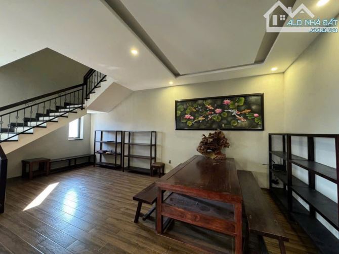 Bán Biệt Thự 4 tầng Nguyễn Đình Thi - Hoà Xuân - 8