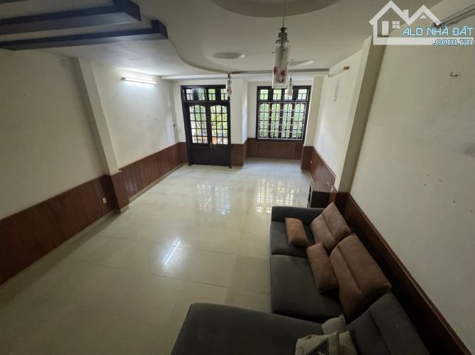 NHÀ MẶT TIỀN HÀ HUY GIÁP – 81M² – 3 TẦNG – 4 PHÒNG NGỦ – GIÁ 9.8 TỶ - 8