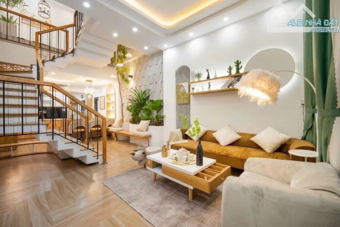 NHÀ SIÊU ĐẸP LÊ ĐÌNH LÝ CÁCH ĐƯỜNG CHÍNH VÀI BƯỚC CHÂN, DỌN VÀO Ở NGÂY - 8