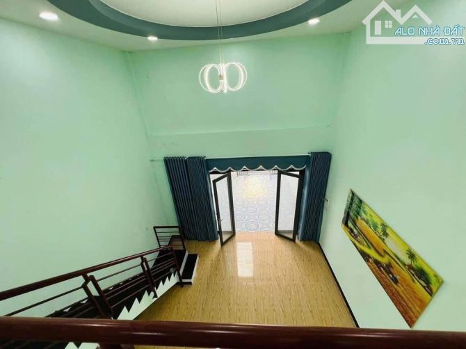 Cô 8 gửi bán căn nhà 1 triệt 1 lững. Gần chợ Thới Tứ- Hóc Môn giá 810tr.SHR - 8