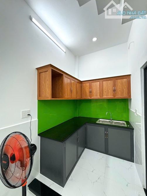 Bán nhà gần mặt tiền, giáp Tân Phú, gần Bốn Xã – 27m², 1 trệt 1 lầu, 2PN, 2WC - chỉ 3 tỷ 2 - 8
