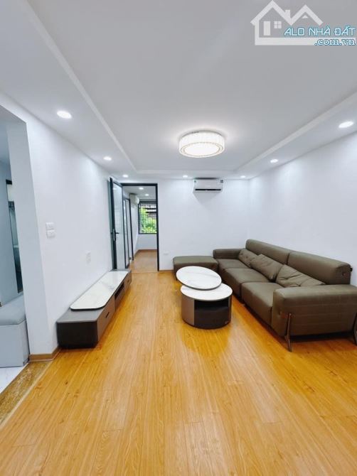 BÁN GẤP TẬP THỂ VIP, NHÀ C THÀNH CÔNG, BA ĐÌNH. 125M2 – 5PN. 5,78 TỶ - 8