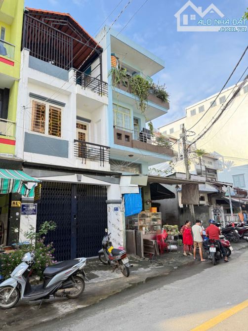 MTKD Cách Mạng Tân Phú,dt bao đẹp 4,3x14,3 xây dựng 3 tấm giá chỉ hơn 9 tỷ - 9