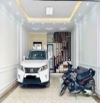 HOÀNG QUỐC VIỆT - PHÂN LÔ CỐP QĐ - DT 80m² 6 tầng MT 4,5m - Ô TÔ -VỈA HÈ -2 THOÁNG - 31.5T
