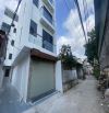 bán nhà long biên cự khối bát khối nhà mới ở ngay đường rộng oto đỗ cổng 30m2 5.8tỷ có tl