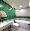 Siêu phẩm Quận 1 gần Bùi Viện, 3 tầng 3 phòng ngủ 3wc Full nội thất cao cấp, Sổ hoàn công.