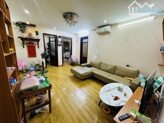 LÔ GÓC.87m.3n2vs.6,45 tỷ. Ban công. Full nội thất. KĐT Thành Phố GL. Phạm Văn Đồng