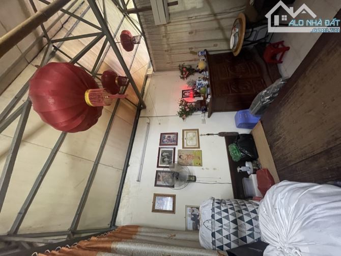 GIA ĐÌNH CẦN BÁ.N GẤP nhà phố hàng than