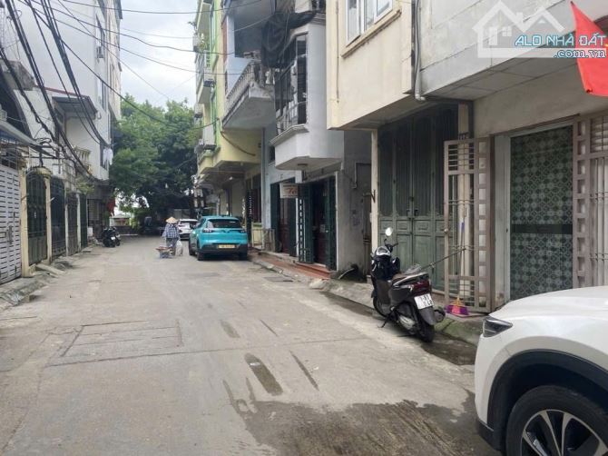 BA ĐÌNH CHỈ VỚI NHỈNH 100TR/M. THÀNH PHỐ VEN SÔNG, TƯƠNG LAI HÒN NGỌC CỐ ĐÔ HÀ NỘI.