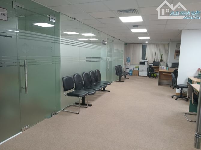 Bán Toà Nhà Mặt Phố Bà Triệu, Hai Bà Trưng, DT 395m2 + 12 Tầng + MT 18m - 398 Tỷ TL