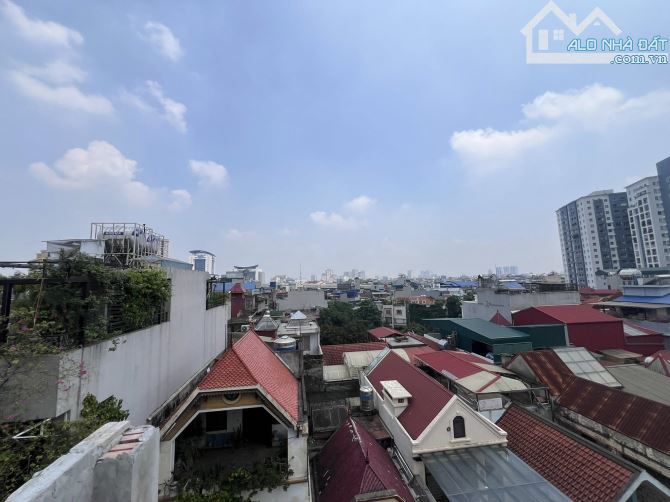 Phân Lô Trần Đại Nghĩa, Tòa VP 7 tầng Thang Máy, Gara Ô tô, dt 81m2, mt 5m, Giá 37.9 tỷ.