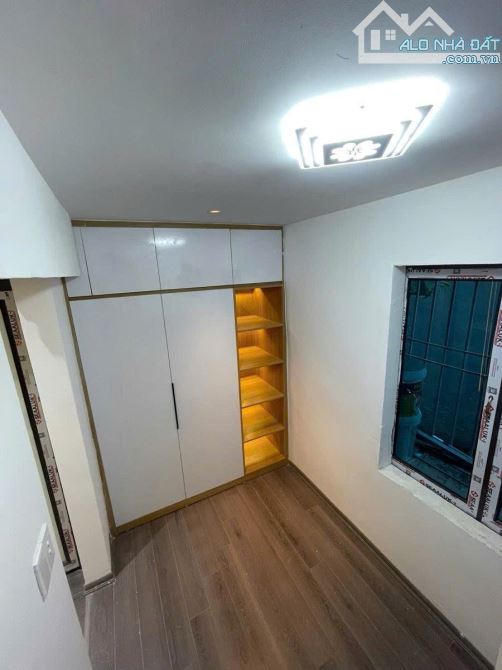 BÁN TẬP THỂ VIP – NHÀ B TRẠI GĂNG, 237 BẠCH MAI, HAI BÀ TRƯNG. 65M2 – 2PN: .2,85 TỶ