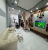 BÁN NHÀ 2 TẦNG HẺM PHẠM TU GẦN CHỢ VĨNH HẢI FULL NỘI THẤT 3 TỶ