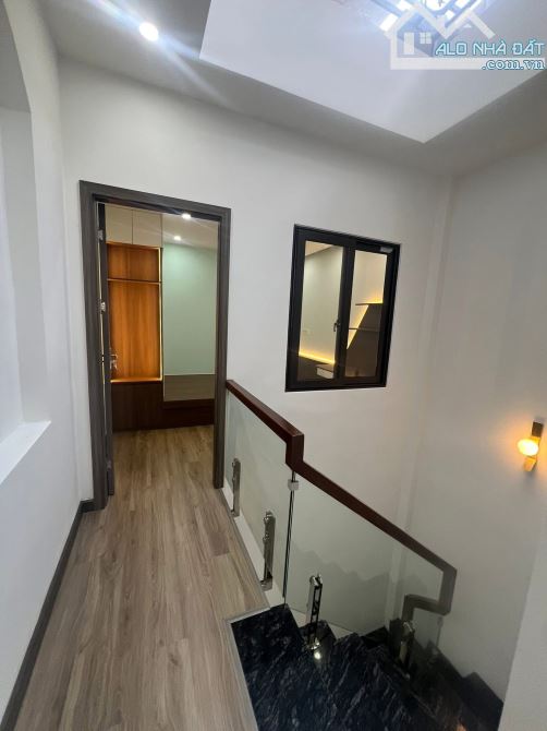 Bán Căn Nhà Mặt Chợ Nghĩa Đô - Lạc Long Quân - Cầu Giấy