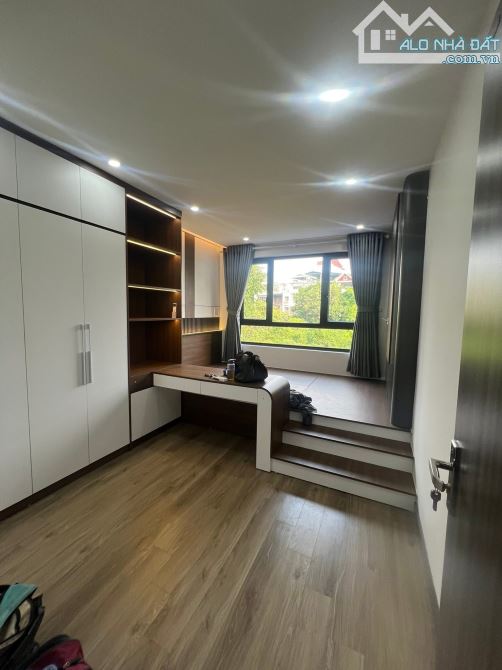 Bán Căn Nhà Mặt Chợ Nghĩa Đô - Lạc Long Quân - Cầu Giấy