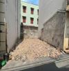 BÁN ĐẤT GẦN HỌC VIÊN TÀI CHÍNH - DT50M2 - 4M - GIÁ 6. TỶ - NGÕ THÔNG THOÁNG GẦN Ô TÔ
